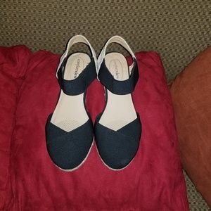 abra espadrille by comfortview